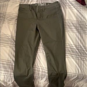 Army green skinny jeggings